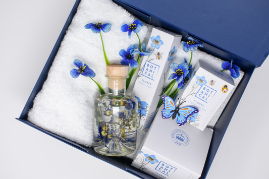 Flores Botanical Gardens Luxury Gift Box