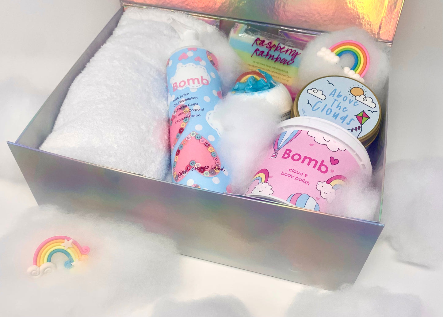 Cloud 9 Gift Box