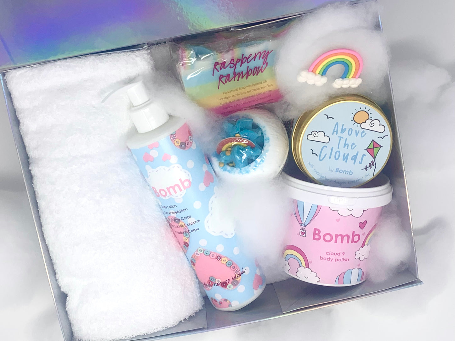 Cloud 9 Gift Box
